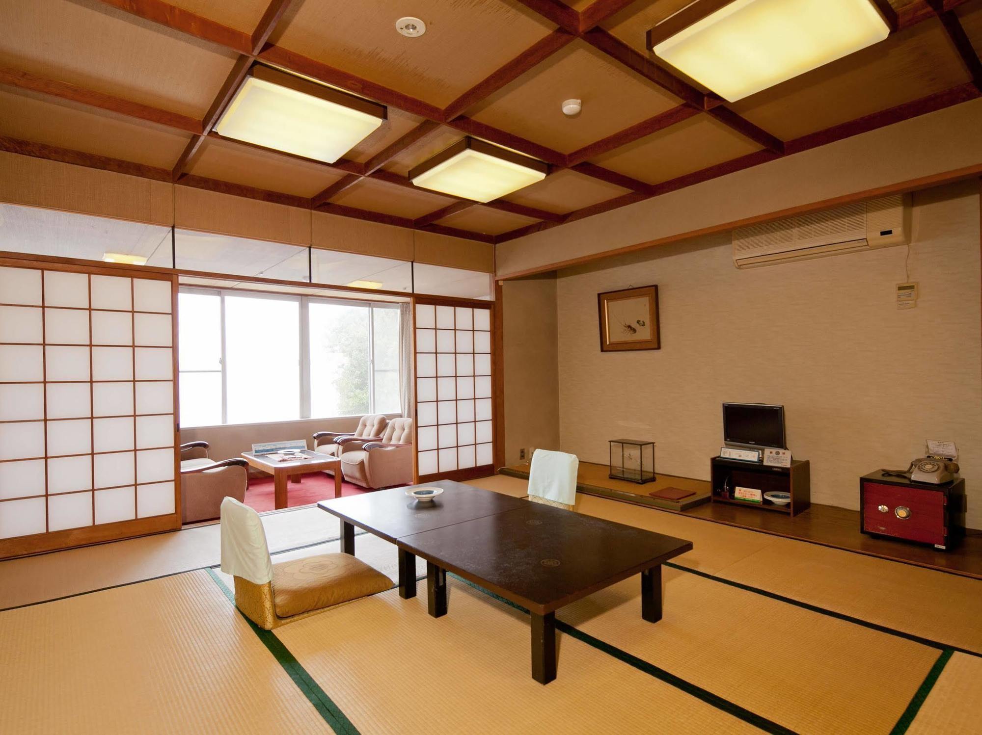 和歌山加太温泉　加太海月（前东屋五郎海滨酒店） 外观 照片